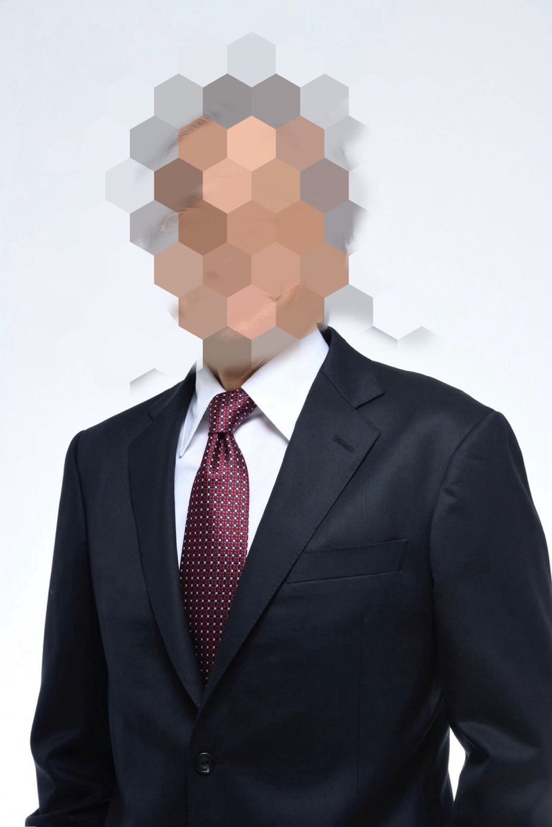 THE CROWN tweet media