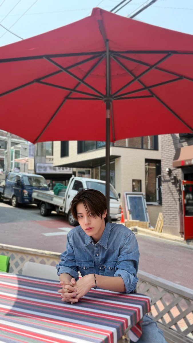 뭐 먹지~~🤤? 

#송승호 #SONGSEUNGHO 
#CLOSEYOUREYES #클로즈유어아이즈
#CYE #클유아