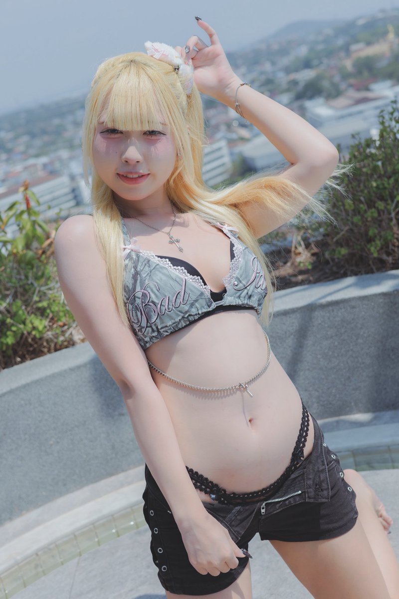 SEPHI แค่เราไม่ปล่อยมือไปกินเกี๊ยวซ่า 🥟 tweet media