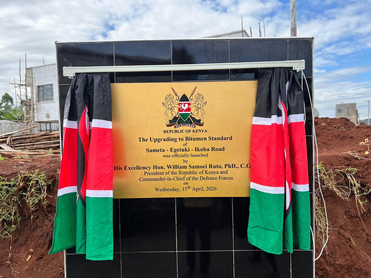 This morning His Excellency the President William Samoei Ruto, PhD launched the upgrading to bitumen standard of the 11.3km Sameta-Egetuki-Ikoba road in Kisii county. 

The road will play a major role in ensuring easy access to resources by easing transport of produce to markets