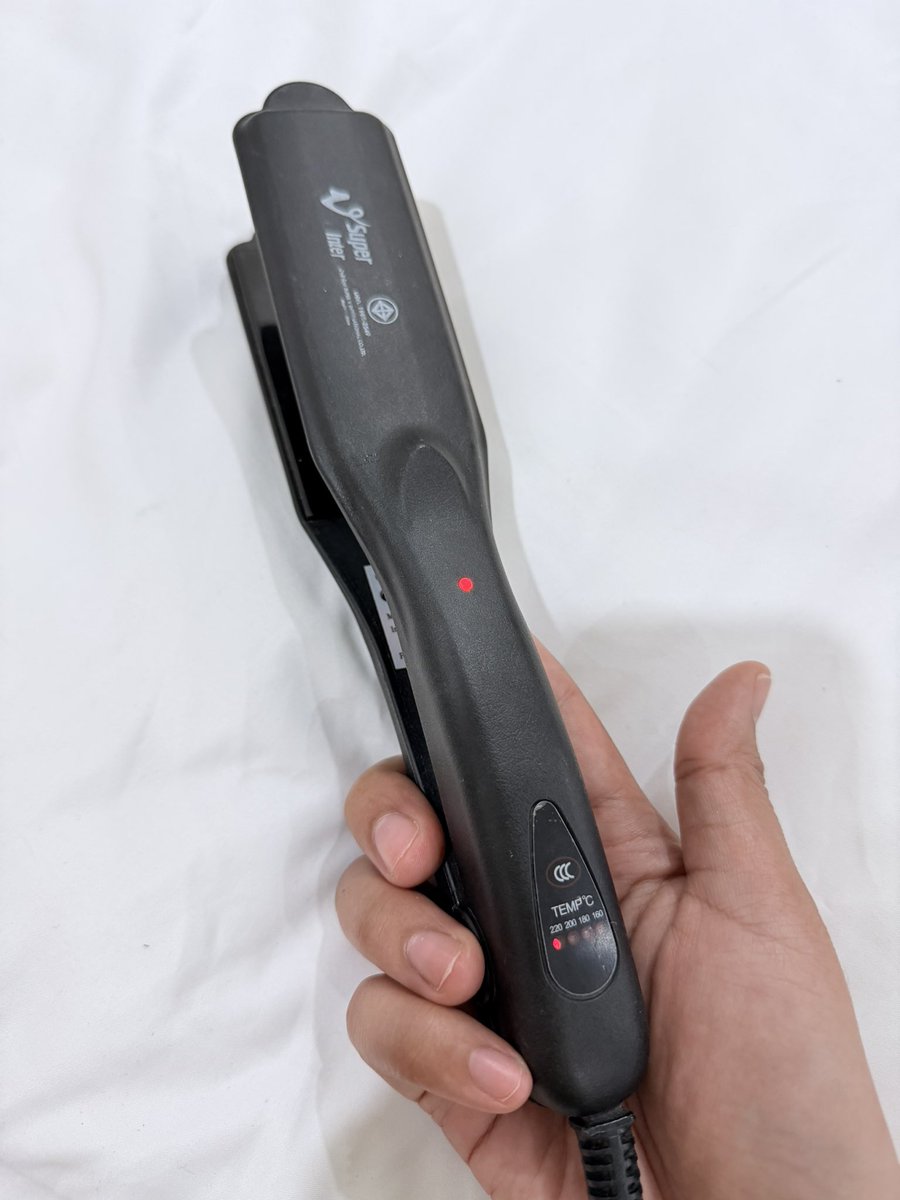 be_flawed tweet media