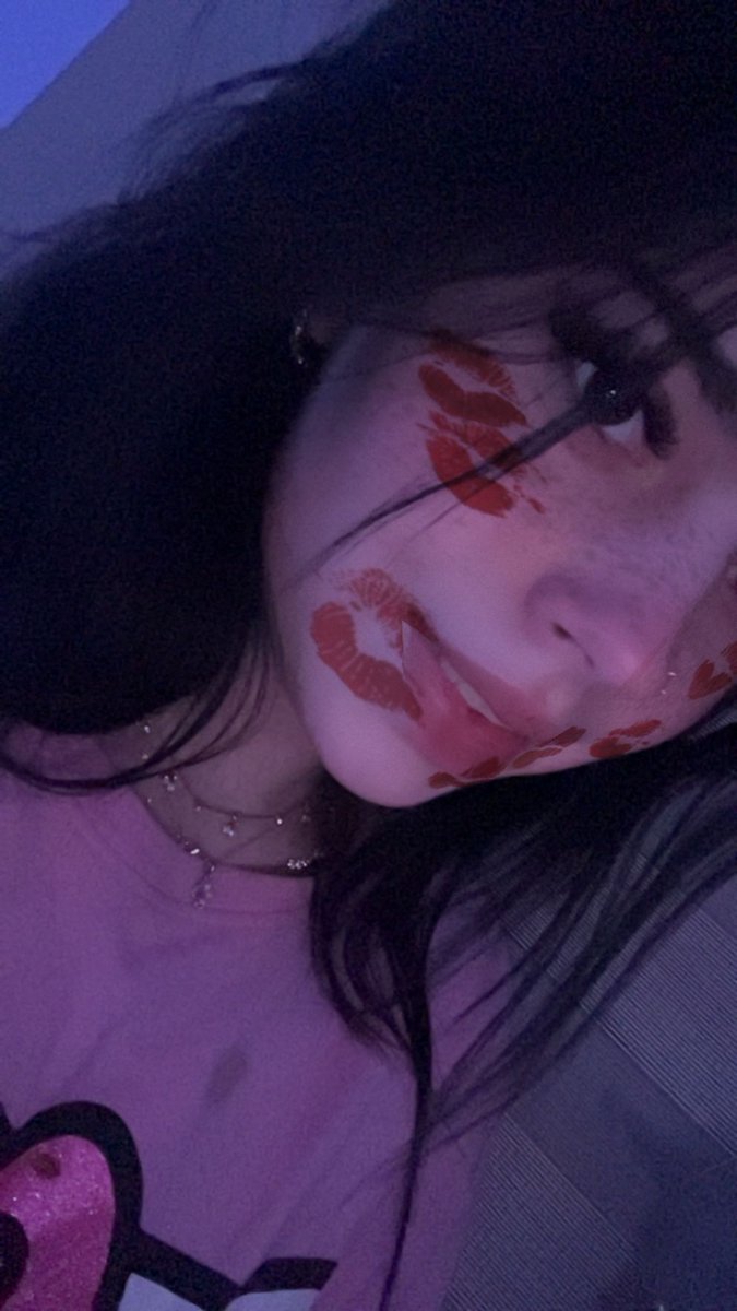 Valentinae66262's tweet image. Hmu #findom #feet #pay #paypigs #dontwastetime #money #spoilme