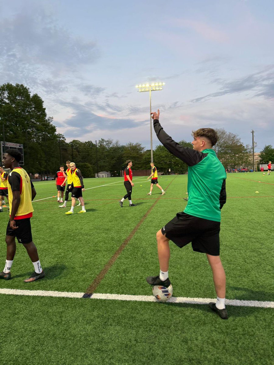 The Ives have landed down in the USA🇺🇸

Our scholars and coach <a href="/Casey_010/">Casey Fitzgerald</a> are in Charlotte, North Carolina for their unforgettable trip away!  

We cannot wait to share what Casey and the boys will be getting up to over the next two weeks. 

<a href="/TrainingJuniper/">Juniper Training Ltd</a>
