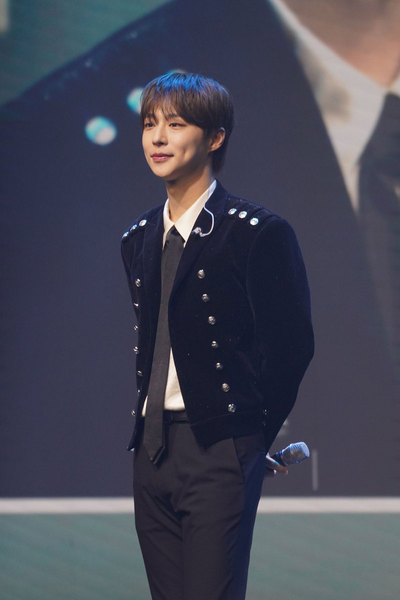 YYentertain's tweet photo. 'FRAME BY FRAME' 팬미팅 현장 Behind Photo

🔗https://t.co/3d8pPuefEh

#배인혁 #BAEINHYUK
#FRAME_BY_FRAME
#YYentertainment https://t.co/O95FMM8A5k