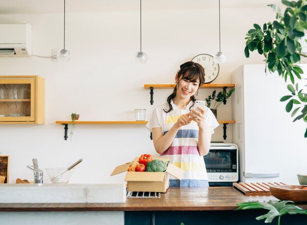 IYOBANKofficial's tweet photo. みなさんはふるさと納税を利用されていますか?魅力的な返礼品も多く、選ぶのが楽しいですよね☺️✨
本記事ではふるさと納税で控除を受けるための手続きについて、わかりやすく解説します💡
【 #iyomemo 】年末調整とふるさと納税の関係は?
https://t.co/urnD9haPlE https://t.co/oXOCCdxO6B