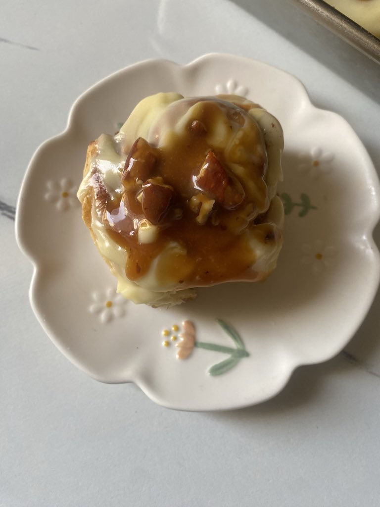 زْينبَ tweet media