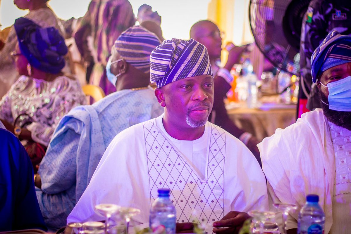 Olamide Olawale tweet media