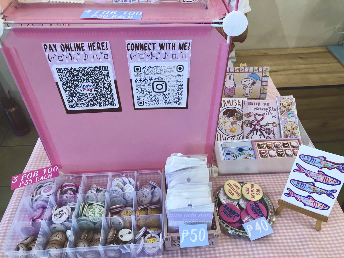 iloveyemaa's tweet image. my booth @ heyday yesterday ^_^