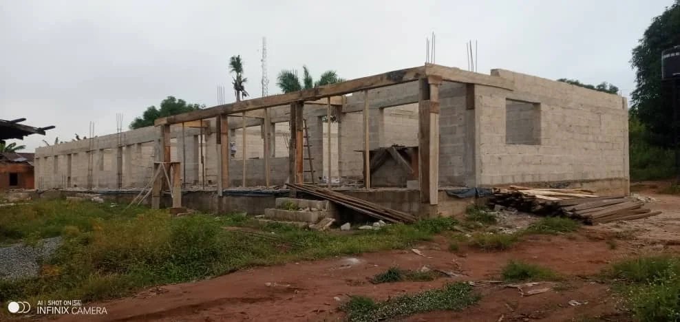 Petro_vanguard's tweet image. Delivering value through quality construction services, Petrovanguard is proud to have successfully completed the construction of Ehendia Primary School in Edo State.

#ProjectHighlights #Petrovanguard #ConstructionServices #EngineeringServices #ReliablePartners