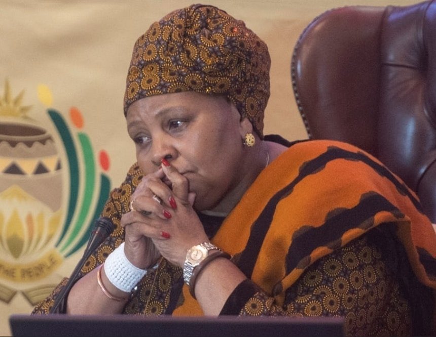 Msunu ka Johann Rupert tweet media