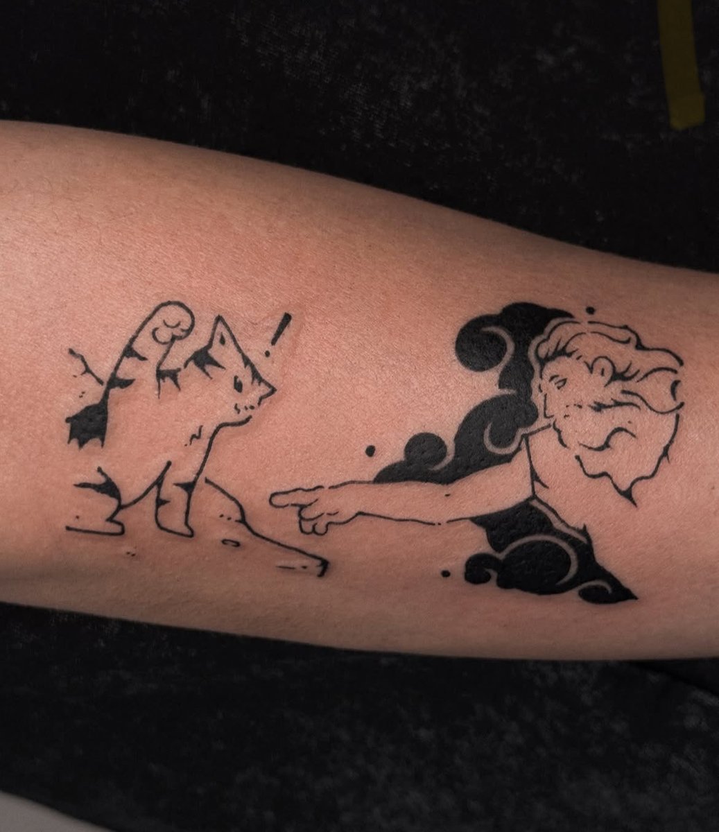 cats with powerful aura tweet media