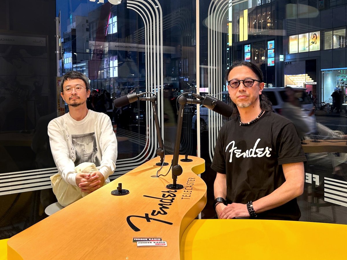 #FenderRadio: 4/13(月)の公開収録は、神出鬼没の音楽家 #長岡亮介 (<a href="/nagaokaryosuke/">nagaokaryosuke</a>)さんをゲストにお届けしました！

テレキャスターやカントリー音楽にまつわるお話など、愉快なトークで会場も大いに盛り上がりました！

本エピソードは4/1(金)配信🎧お楽しみに！

🔗jp.fender.com/pages/fender-r…