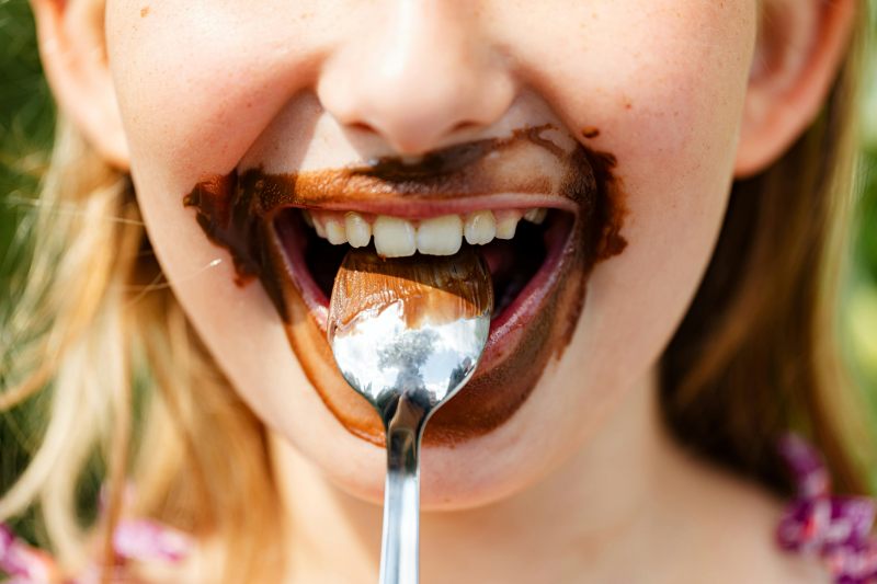 concienciaeco's tweet image. Por qué el chocolate tiene un potencial adictivo y nos proporciona placer: causas científicas
goo.su/aiX9Sm
#medioambiente #alimentación #chocolate #investigación #estudiocientífico #psicología #cerebro #salud #neurociencia #salud #dopamina #ánimo