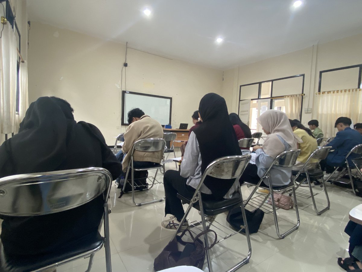 pil²5 ✨ tweet media