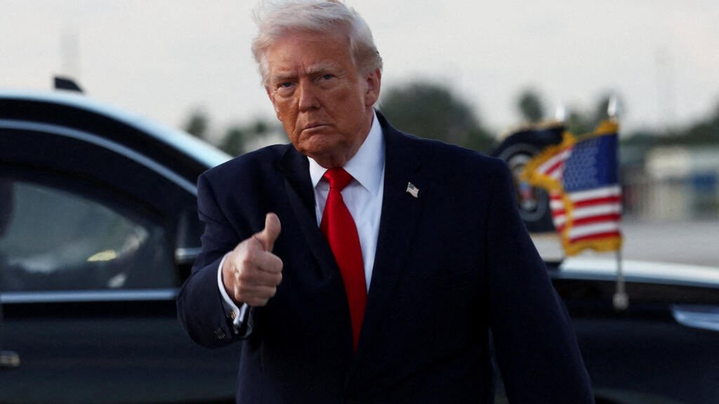 CNToWest tweet media