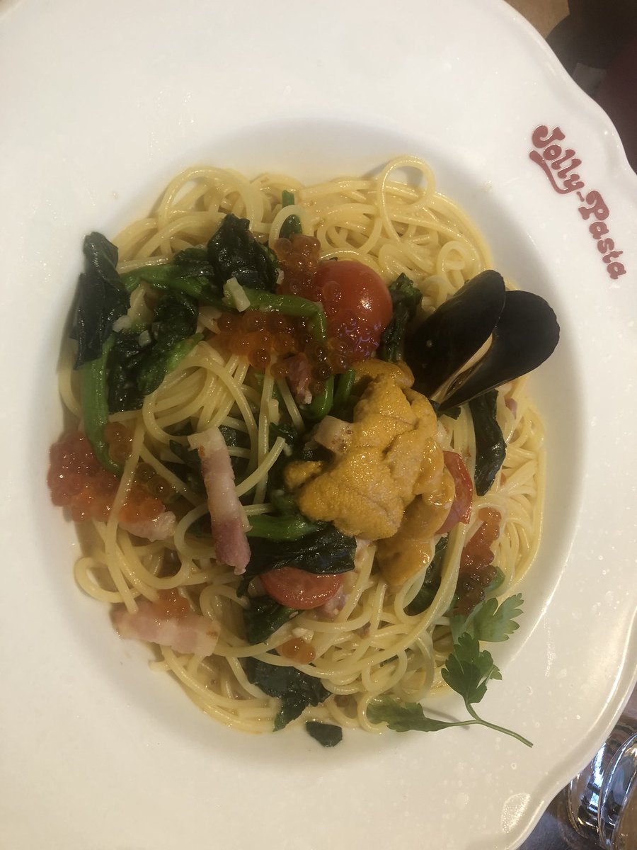 ヤスト tweet media