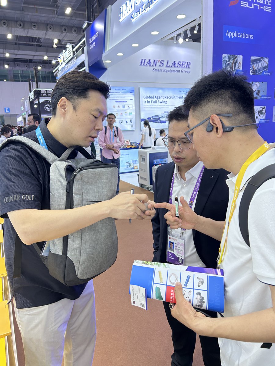 Beisitelectric's tweet image. Busy days at Canton Fair 2026! ⚡ Great to meet so many industry partners discussing connectors for ESS, EV &amp;amp; automation.

📍 Booth 20.1E30-E31
🌐 beisitelectric.com
📧 info@beisit.com

#beisitelectric #cantonfair #connectors #energystorage #automation