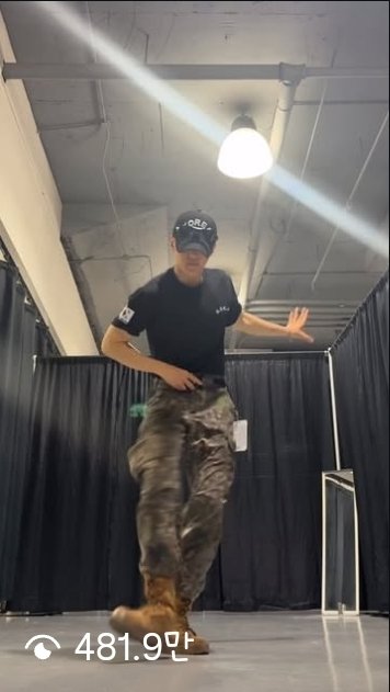 순영님 two 챌린지떴다
얼른가서 보십쇼 인생 시간낭비 말구.