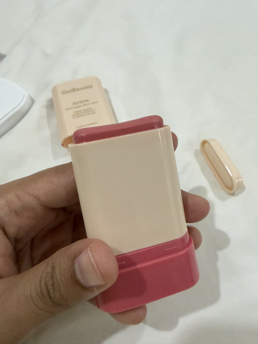 be_flawed tweet media