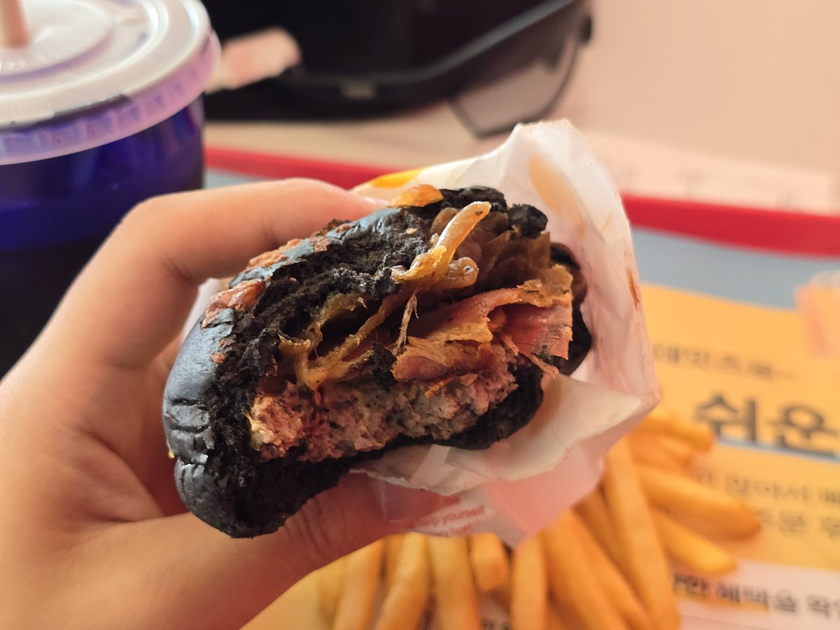 육디 / 6D Creation tweet media