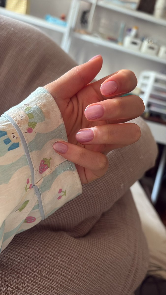 鱼酱（重生变成巨乳女孩 tweet media