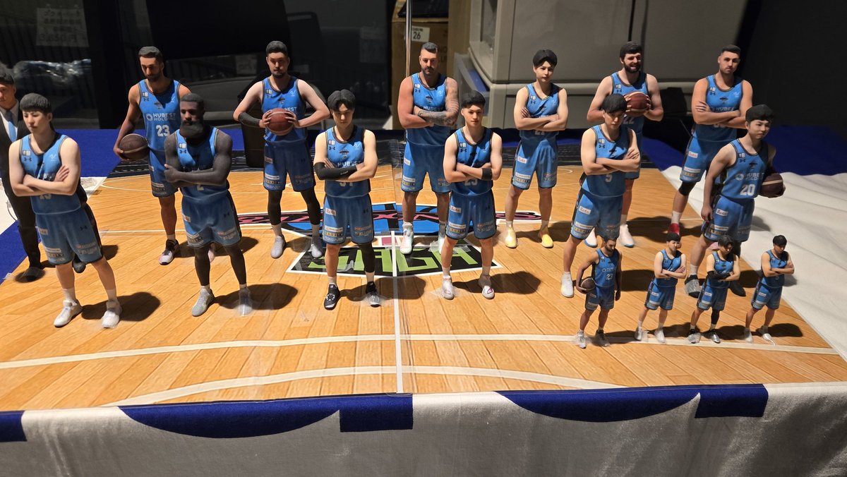 iida_socks's tweet photo. いよいよ佐賀バルーナーズのホーム戦も2試合になってしまいました。
本日はウィークデーですが、氣志團のライブがありますので、多くのブースターさんがいらっしゃると思います。
デジタルタトゥー体験もございますので、２階Cゲート付近にてお待ちしております。

#佐賀バルーナーズ 
#Prinker
#3D https://t.co/UUe8ENsTSn
