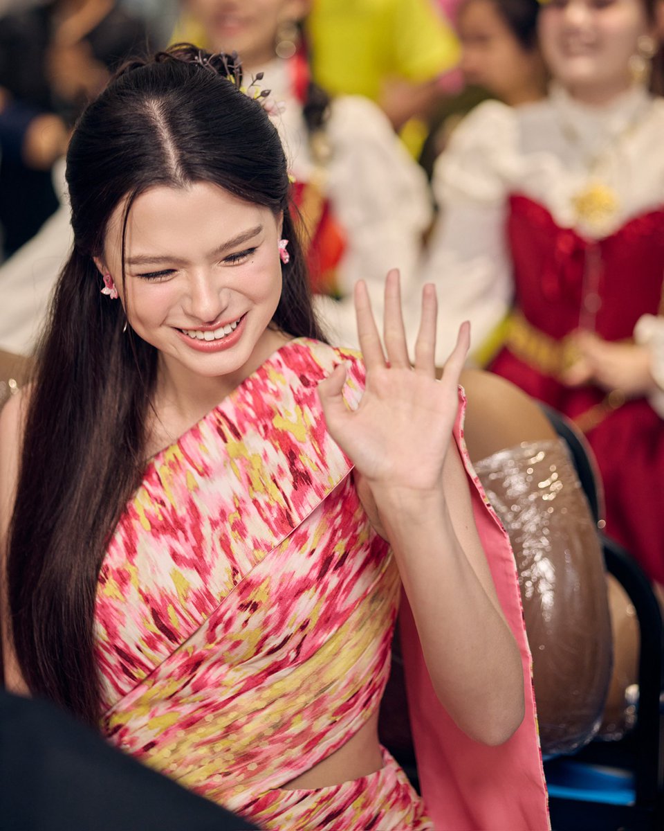 centralwOrld tweet media