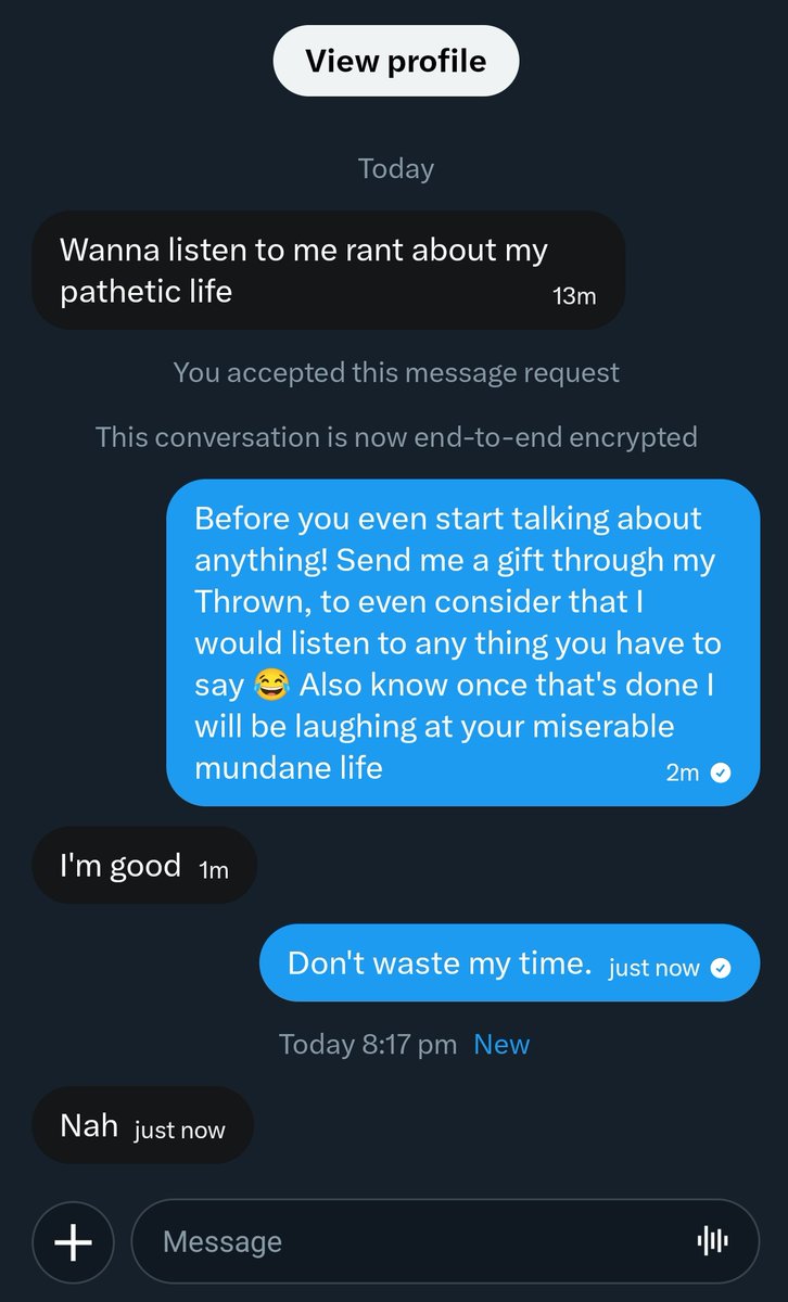 DrainDoll_XXX's tweet image. When he wants to rant about his miserable life but I make him send a Throne gift first…🎁
Bro really said ‘Nah’ and ran 😂 
I’m not your free therapist babe, pay the cover charge or keep scrolling 💀
👑Throne in bio for a reason🫰🏻

#CreepyDMs #DMFail #ThroneWishlist #SavageReply