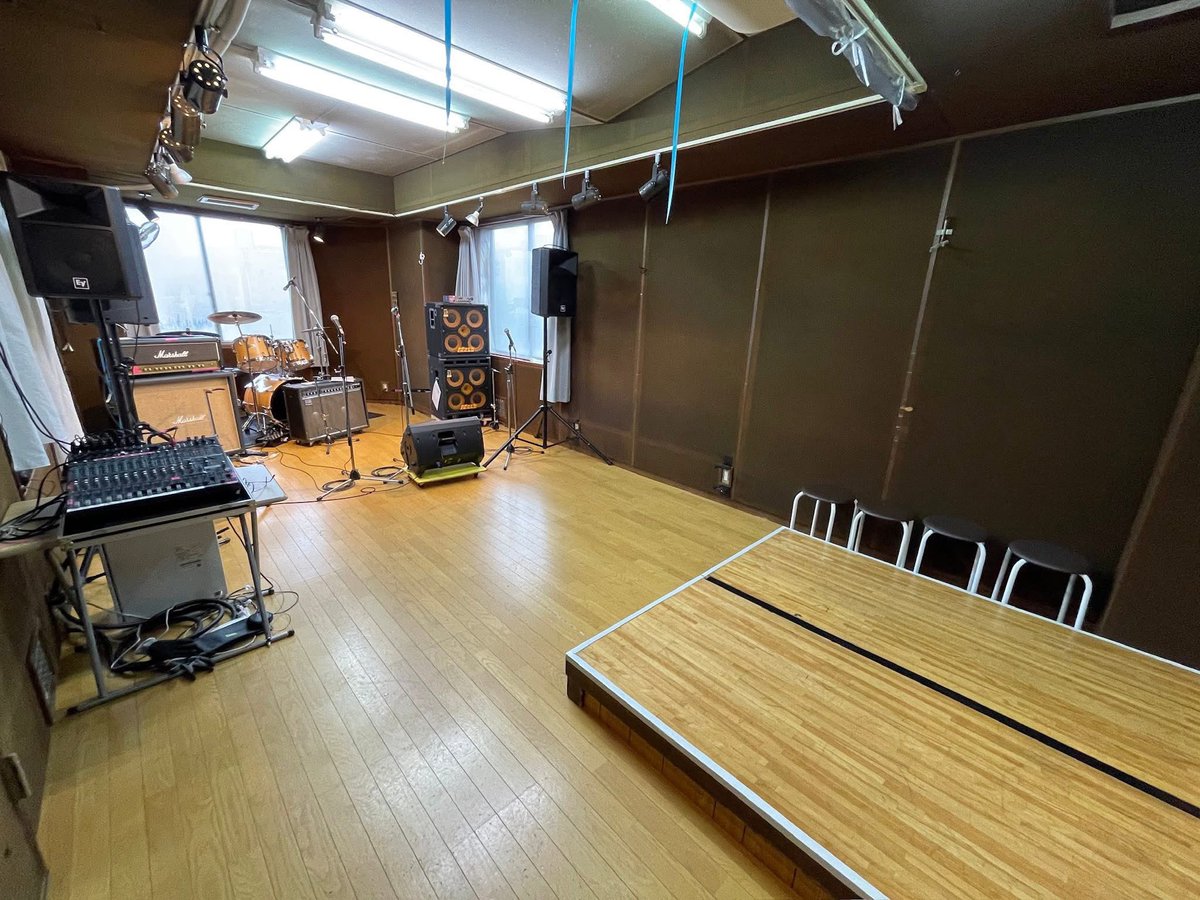DRAGON_HEAD2012's tweet image. ドラゴンヘッドでの持込ライブ企画
金曜ナイトスクープ Vol.12🎤
4月17日の出演バンドは、

THE PROOF

月1の金曜夜を全力で盛り上げます🙌
🎟予約：DM・メッセージ
📣出演者も募集中！主催者へ繋ぎます。お気軽に📩

#THEPROOF
#ドラゴンヘッド #スタジオライブ