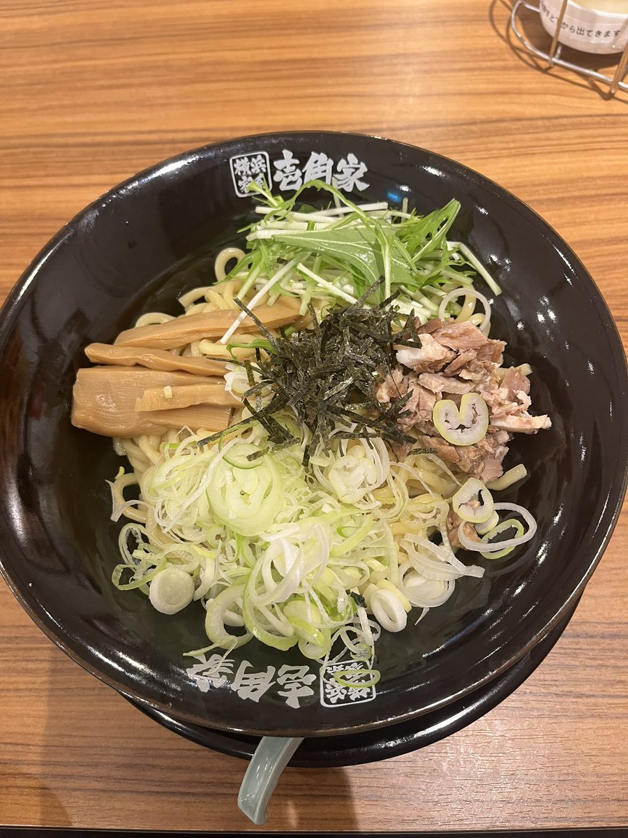 ぼっち tweet media