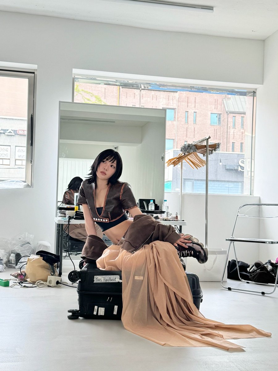 chuucore's tweet image. #Sitting 🪑