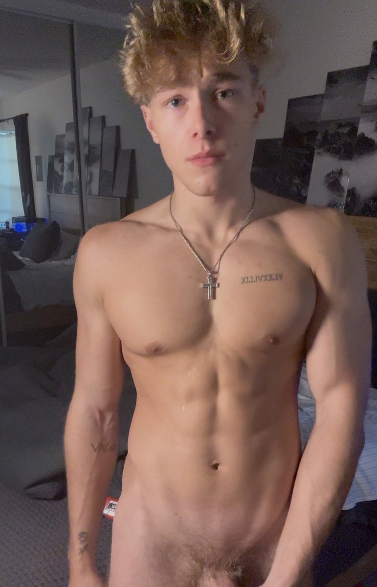 I am Garry 🖤 tweet media