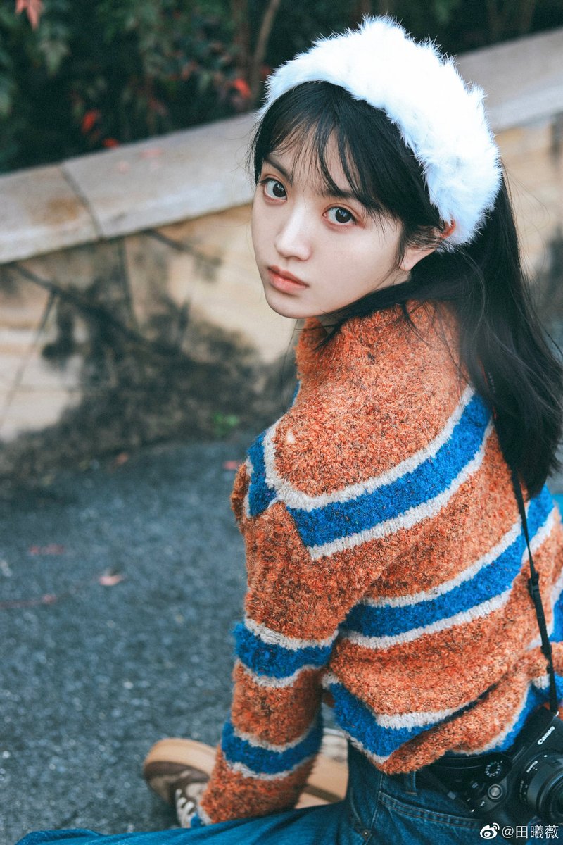 tt_x_ww's tweet image. ชอบนั่งไถดูรูปเก่าๆแป๋วแล้วก็อึ้งในความสวยของชีเสมอ จะตอนไหนก็ส๊วยยยย!!! คนอะไรโคตรสวย หวานกรุบบ ตาก็สวย จมูกก็สวย ปากก็สวย หลงรักว่ะ!!!!!! 
#เถียนซีเวย
#tianxiwei