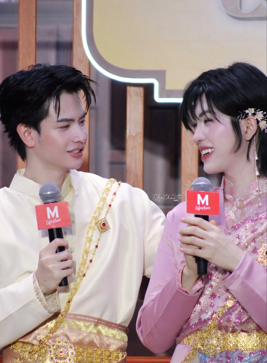 chochom_'s tweet image. ก็เลือกมาเองนี่เนาะ ภูมิใจในตัวพี่เขาสุดๆเลยแหละ🥺🫳🏻🪷🤍

LATTE KIM AT SONGKRAN THE MALL NGAMWONGWAN​
#TheMallSongkranxLatteKim
#LatteKim 🐶🦖
#LatteTNC #kkim_pst