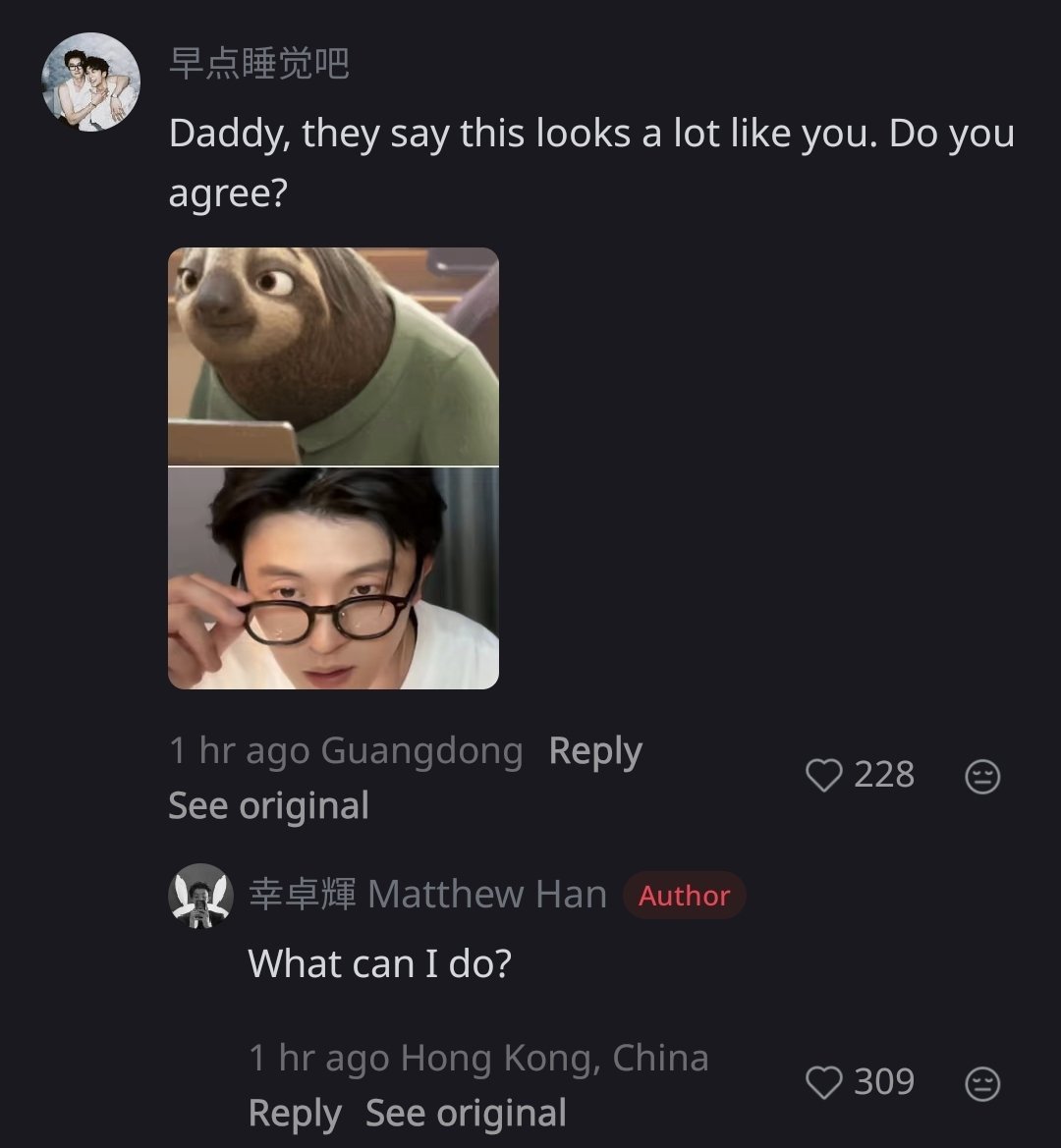 yibaobao_'s tweet image. Matthew is like boomer dad who still trying to keep up with gen z world 🤣🤣 he doesn't want to fall behind and it's funny bcs there's a lot he doesn't know but he still tries to understand our jokes. And the way he replies to fans comments is so funny for me 🤣

#MatthewHan