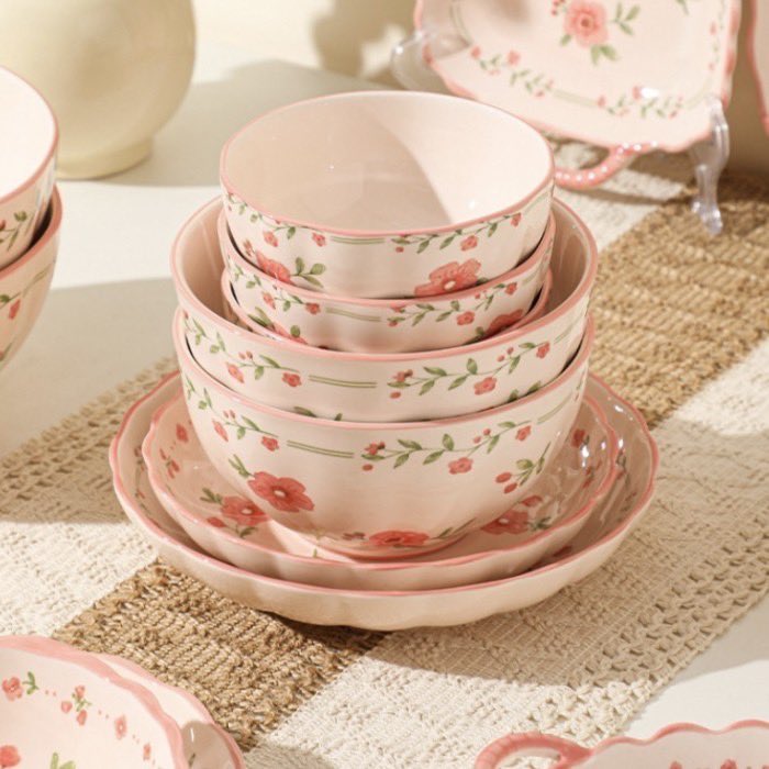 Satu set perlangkahan makan yg super cutee💖