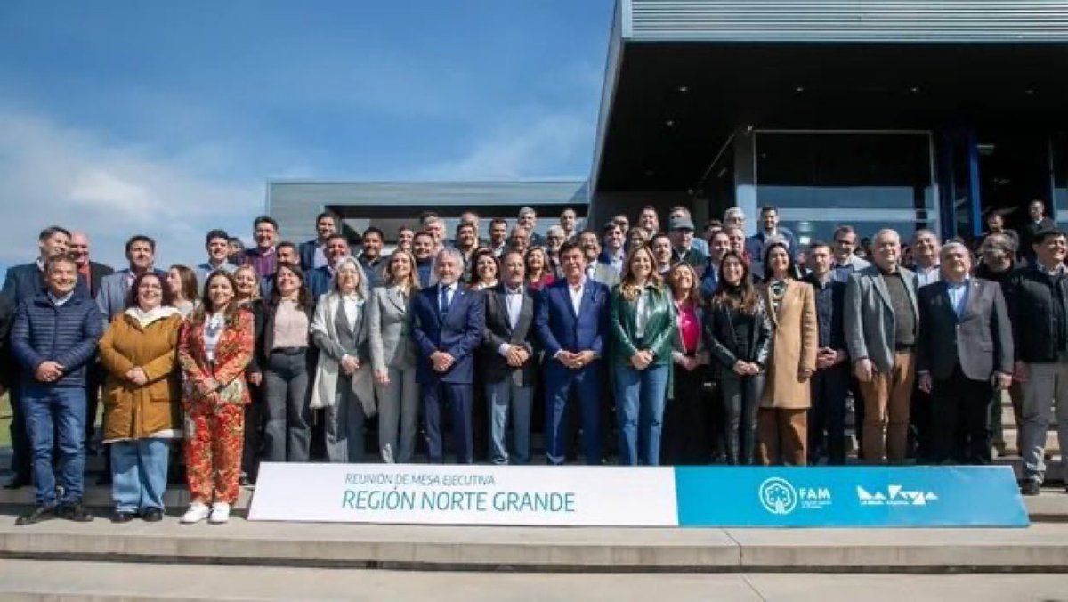 El Nacional en el AMBA tweet media