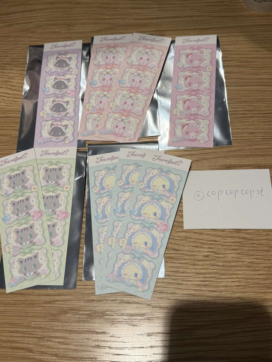 copcopcopst's tweet photo. 【交換】ジュエルペット Sweet baby ポップアップ POPUP 池袋

【譲】写真1-4
　ルビー、ガーネット、ディアン、　ダイアナ、ローサなど
【求】ラブラ

横浜／川崎手渡し、郵送対応可
検索でもお気軽にお声がけ下さい。 https://t.co/Dop4itT7sn