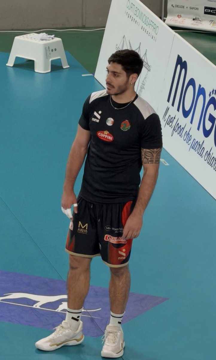 A♣️🤍 J7 tweet media