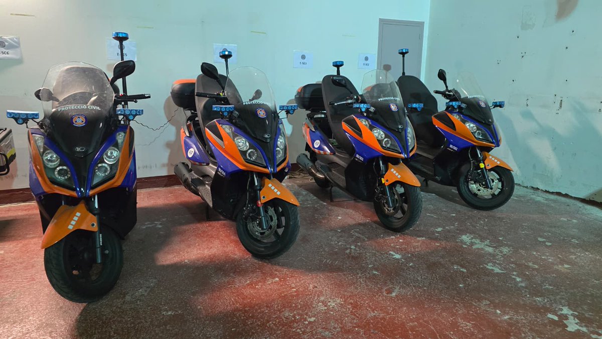 TGNAjuntament's tweet photo. #TGNBLOG | Voluntariat de Protecció Civil de Tarragona: un compromís altruista amb la seguretat de la ciutat 🚨
L'Associació de Voluntaris de Protecció Civil de Tarragona, amb més de 30 anys d'història, treballa activament en serveis preventius, emergències municipals i altres tasques relacionades amb la seguretat ciutadana 👷♂️
ℹ️ https://t.co/96fQ7FGdsq