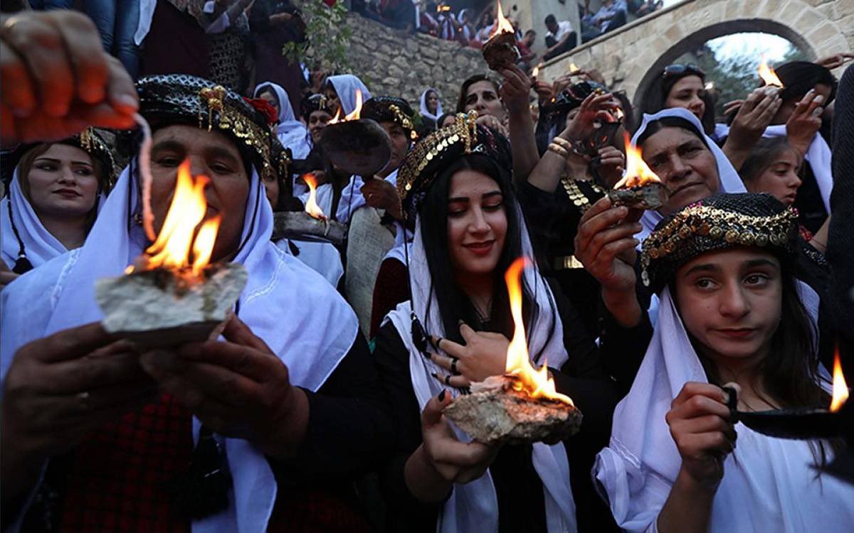 JinKurdYek's tweet photo. Cejna Çarşema Sor, Bûka Serê Nîsanê, destpêka biharê û Sersala Nû ya civaka me ya Êzidî, li tevahiya mirovahiyê pîroz be.
Bi hêviya ku ev sala nû bibe bingeha yekîtî û tifaqa neteweyî. https://t.co/e6SuChNQeQ