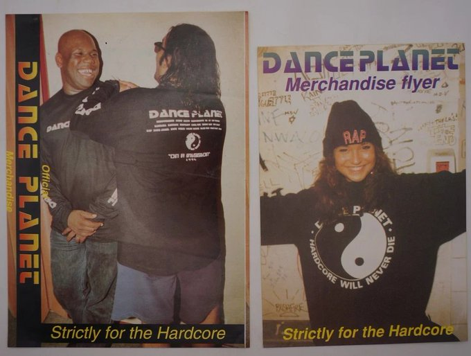 RevivalNoventas's tweet image. Dance Planet, Merc flyers / 1994 - (DJ Rap), Carl Cox 

#oldskool #rave #80s #90s