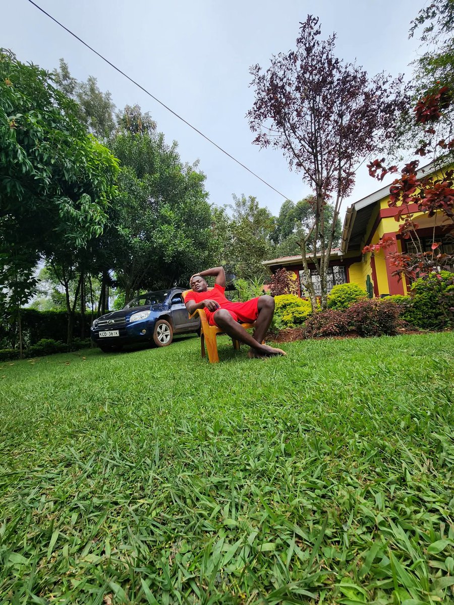The real advantage of flexible income streams is control over your time, when you can work any day you choose, you can design your lifestyle so that any day feels like a weekend. That balance, paired with a calm “village breeze” environment, is ultimately the true return on