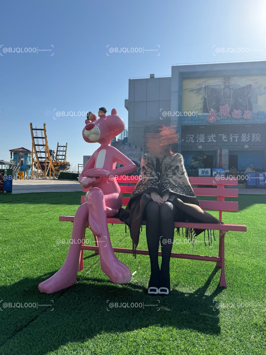 SharedWifeXXX tweet media