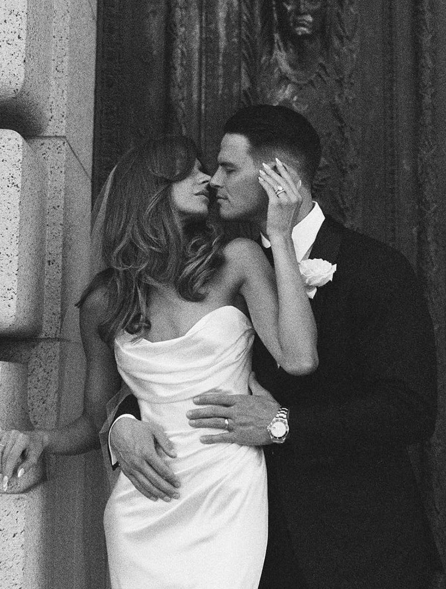 love, but make it timeless