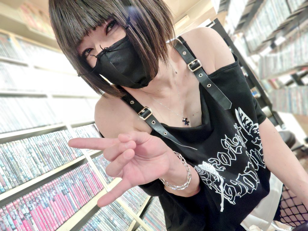 cross結衣dresser tweet media