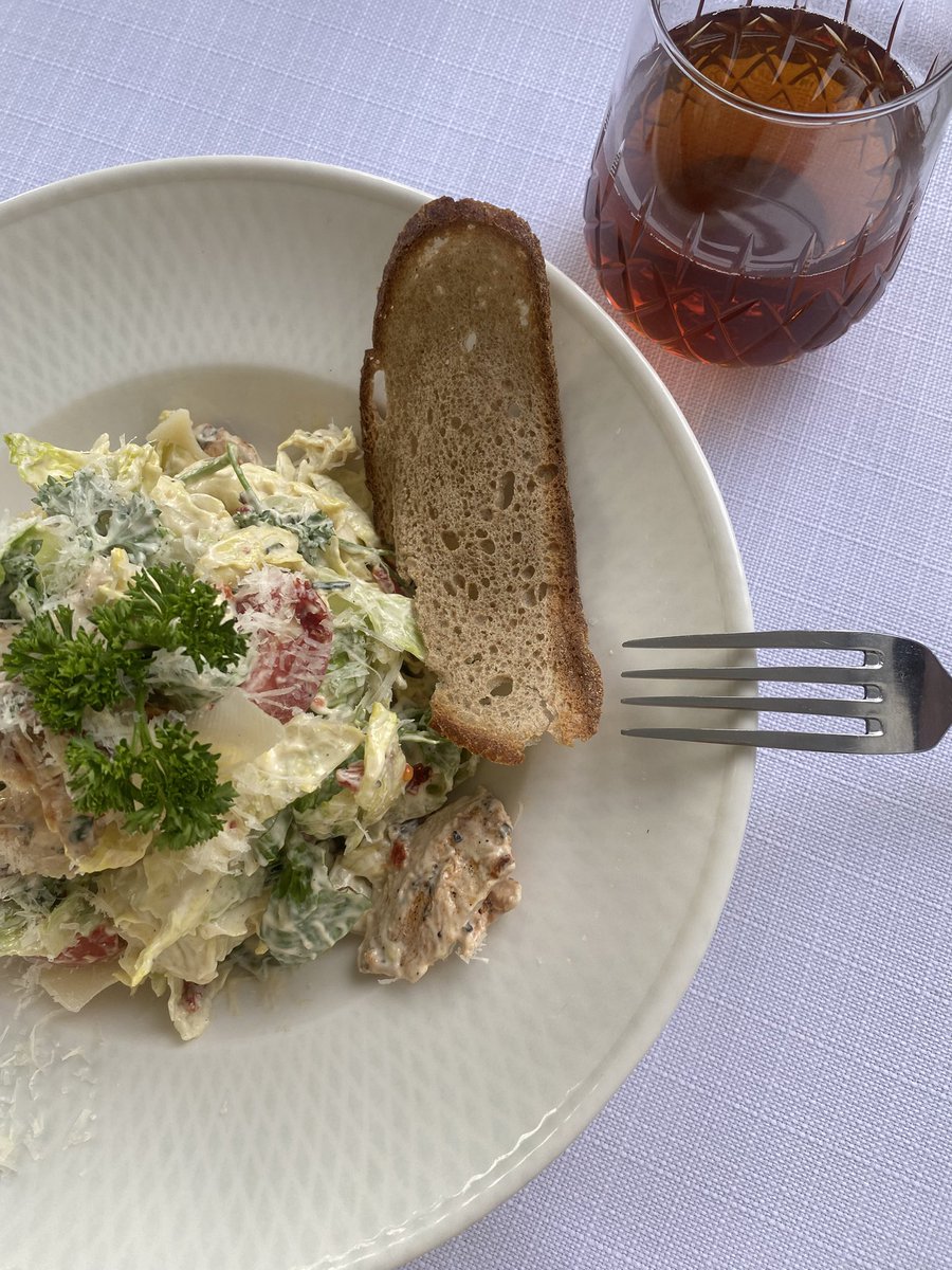 👑🌸 tweet media