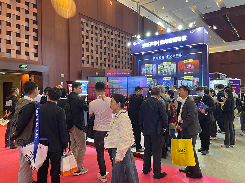 audflyspeaker's tweet image. 🔊 Day 1 at InfoComm China 2026

Audfly unveils the world's first Focusound Screen Ultra — enabling multiple independent sound zones within a unified display surface.

Live demo now at our booth in Beijing.

#InfoCommChina2026 #Audfly #DirectionalAudio