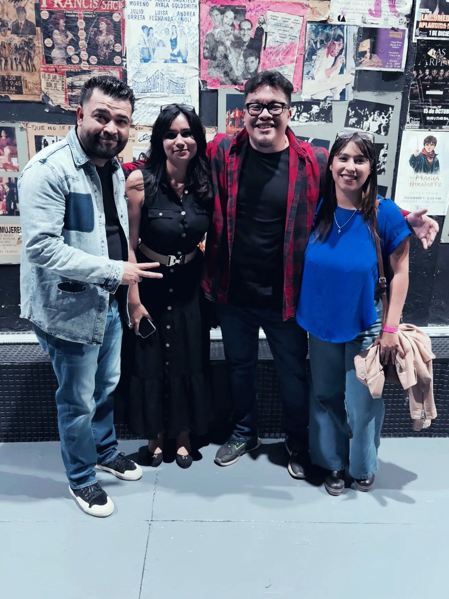 lizziculish's tweet image. Un gusto conocerte, @Poncho_Tre  y @franco_esca uno  de los máximos exponentes del stand up en México. 🇲🇽 

¿Qué personas o momentos recientes te han recordado lo afortunado/a que eres?

#francoescamilla #tour1995 #comedia #mexico