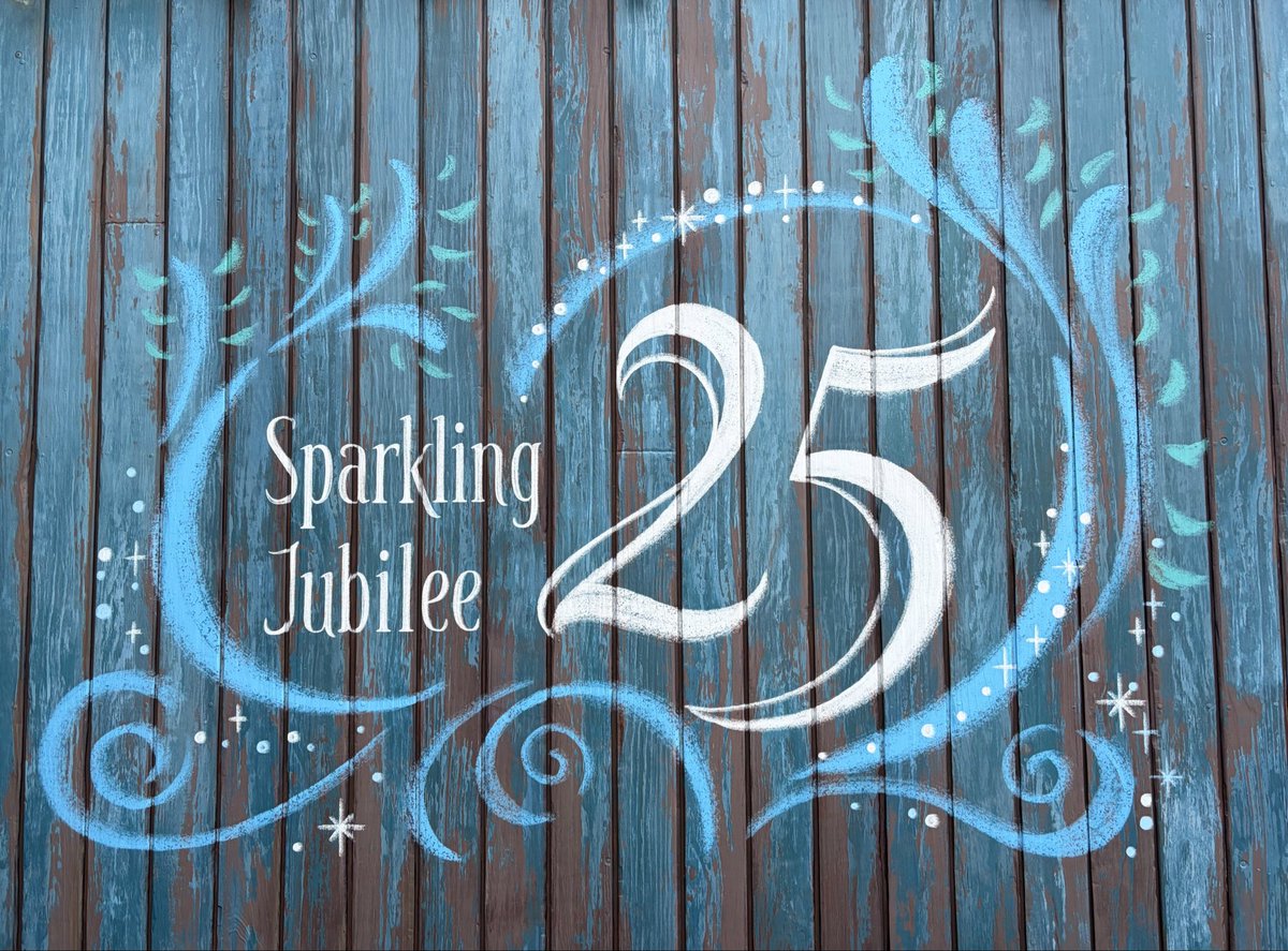 トロウ tweet media